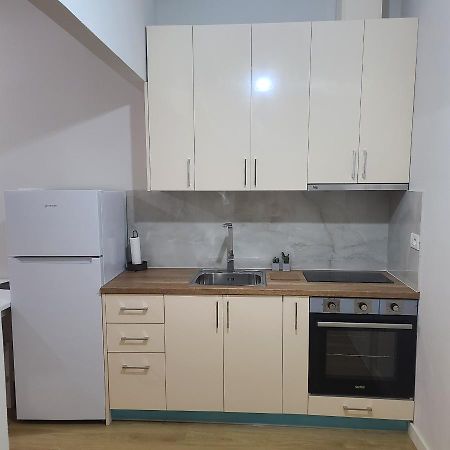 Home Inn Apartaments ティラナ エクステリア 写真