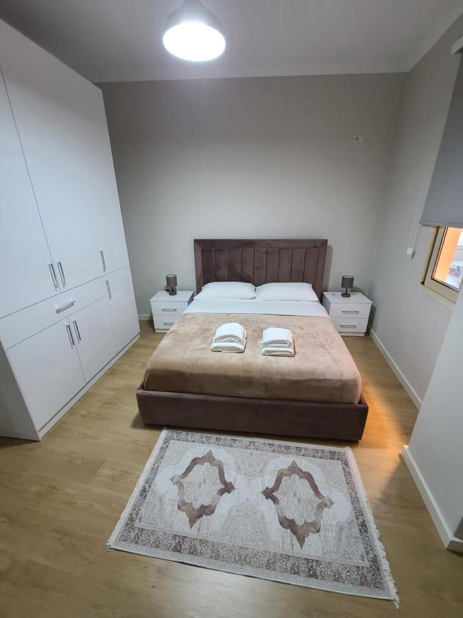 Home Inn Apartaments ティラナ エクステリア 写真